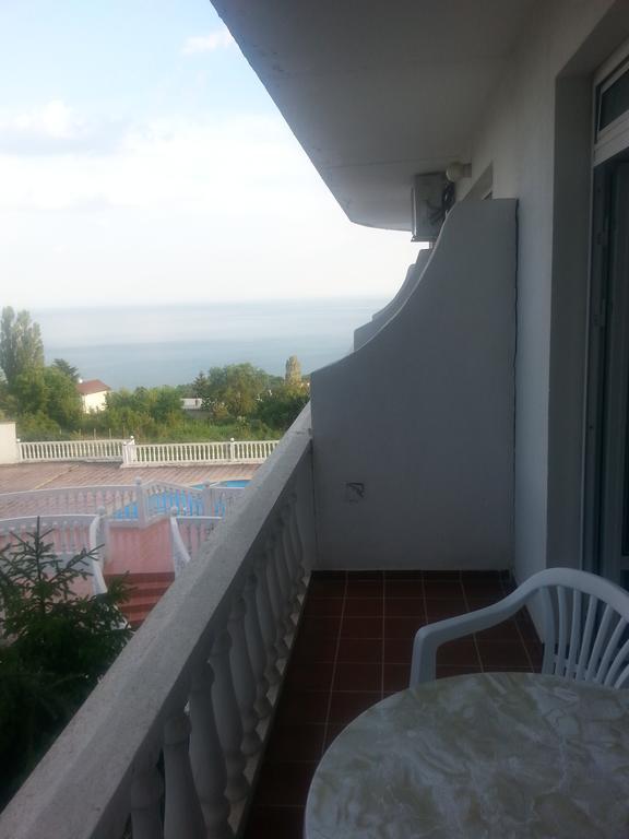 Family Hotel Casablanca Green 瓦爾納 外观 照片