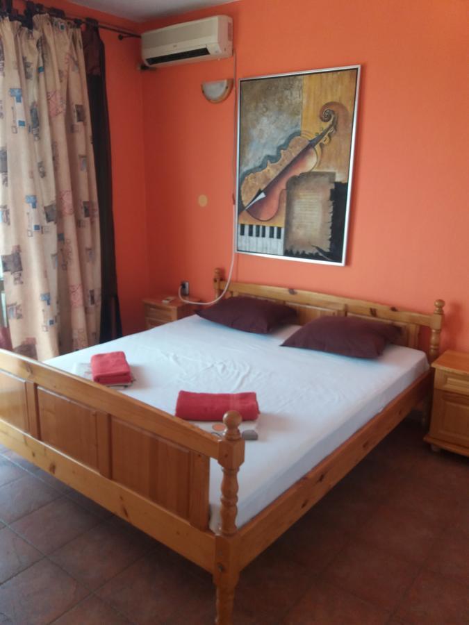 Family Hotel Casablanca Green 瓦爾納 外观 照片
