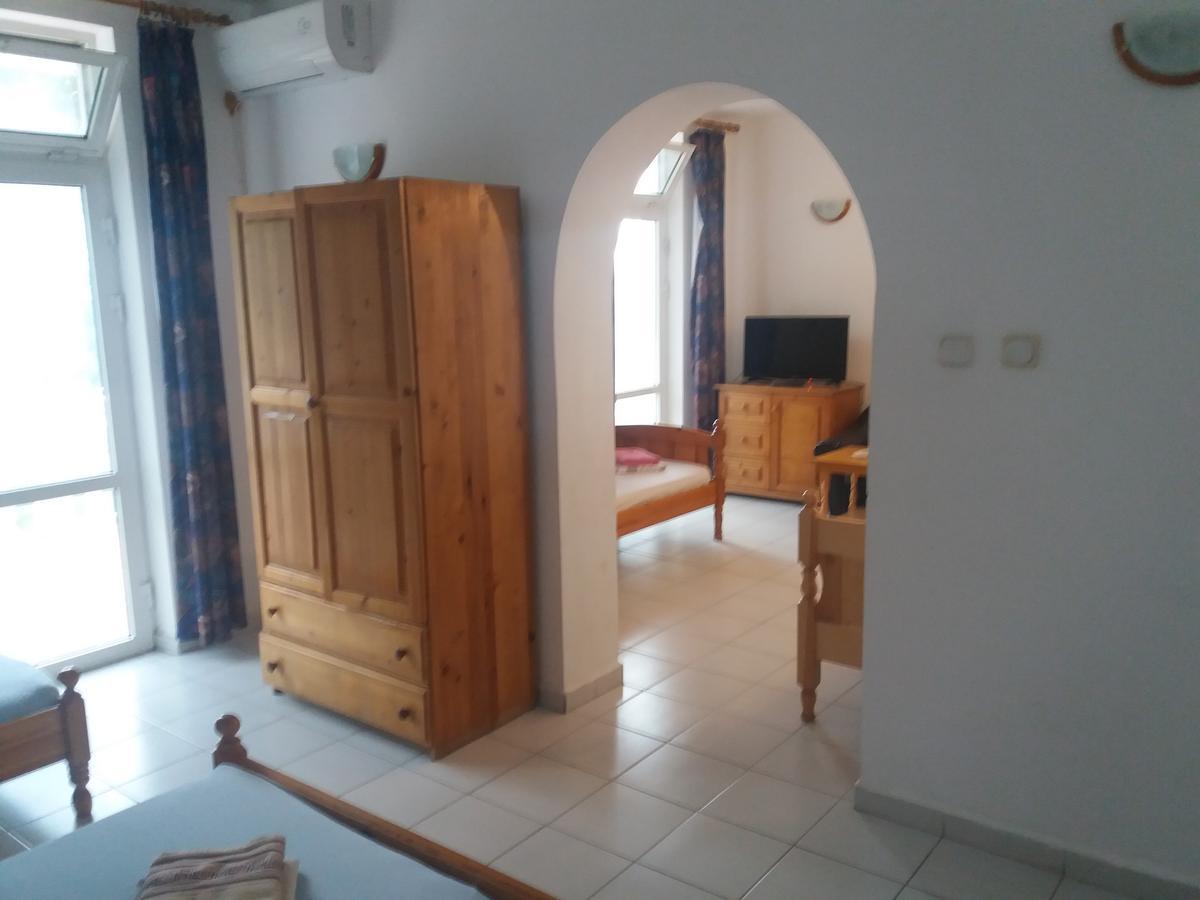 Family Hotel Casablanca Green 瓦爾納 外观 照片